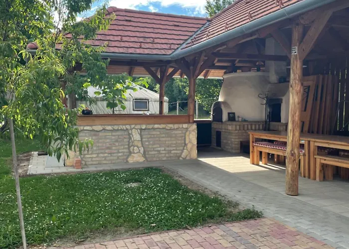 Nomád Jurta Zalakaros Mellett Campismo de Luxo Zalamerenye